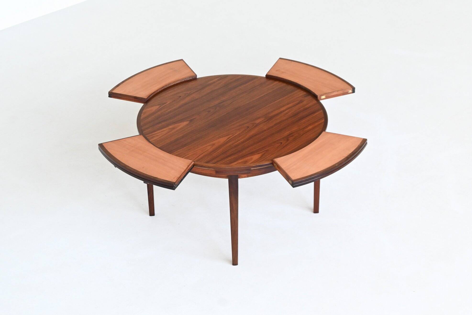Dyrlund Lotus Flip Flap dining table in rosewood Denmark 1960