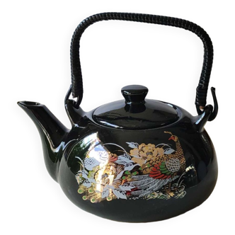 Asian teapot in glazed ceramic. Peacock/floral pattern décor