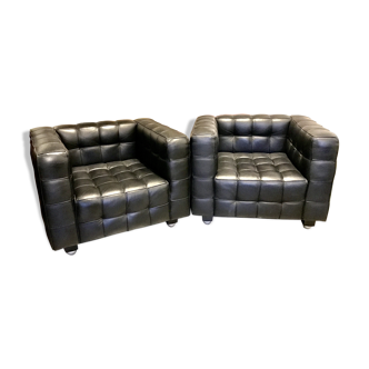 Paire de fauteuils en cuir modèle Kubus de J. Hoffmann