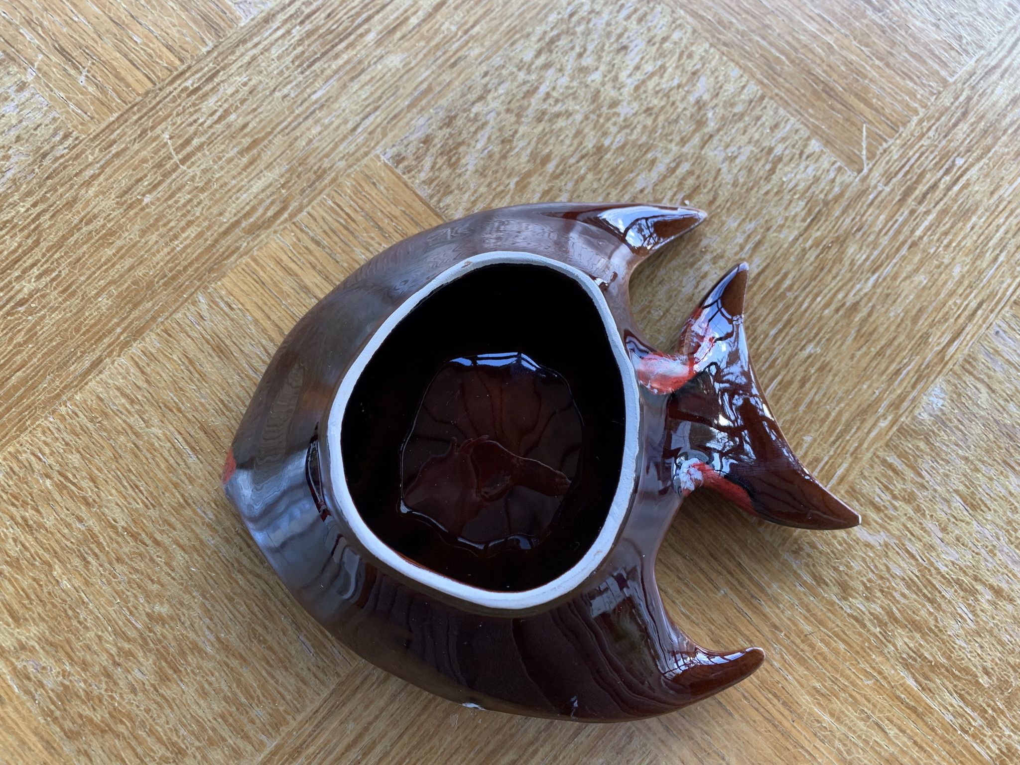 Dish fish shape glazed ceramic vintage slurry