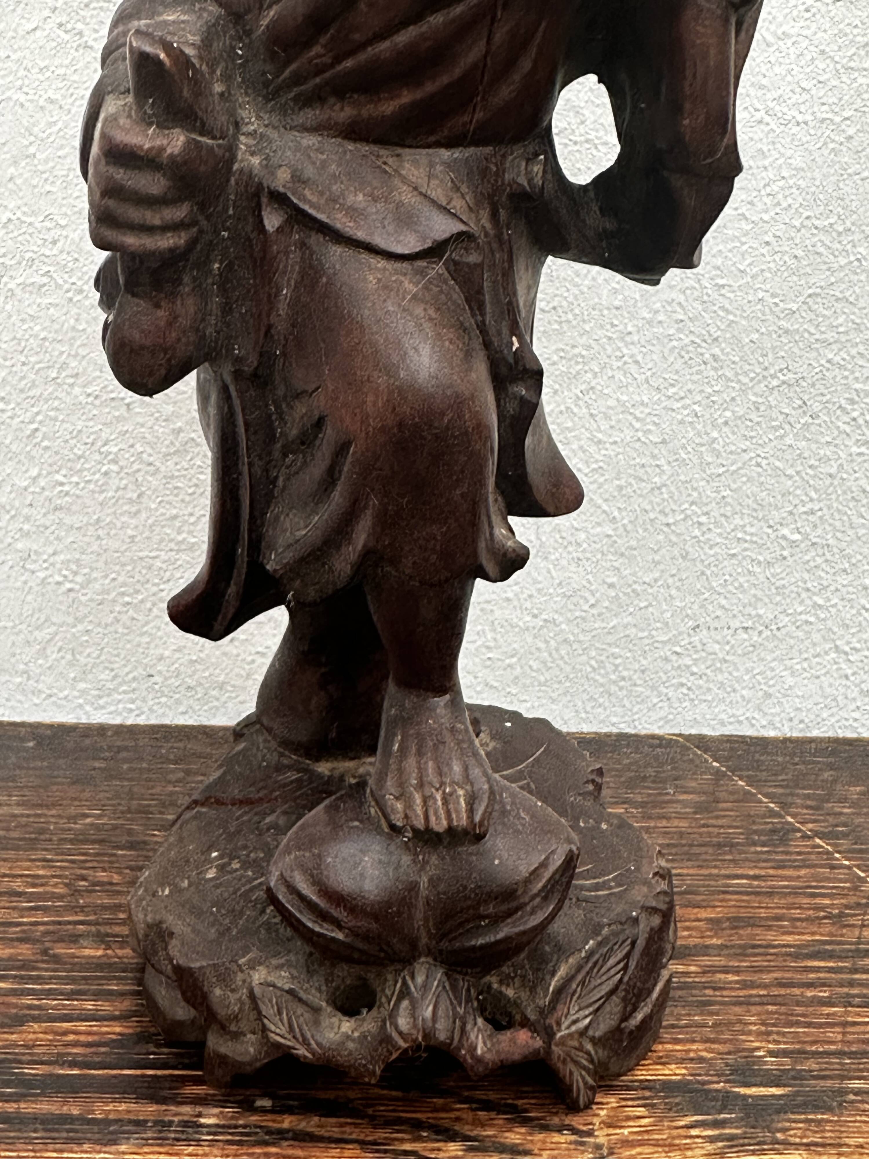 Carved wooden sculpture "Chinese peasant", early 20th century.