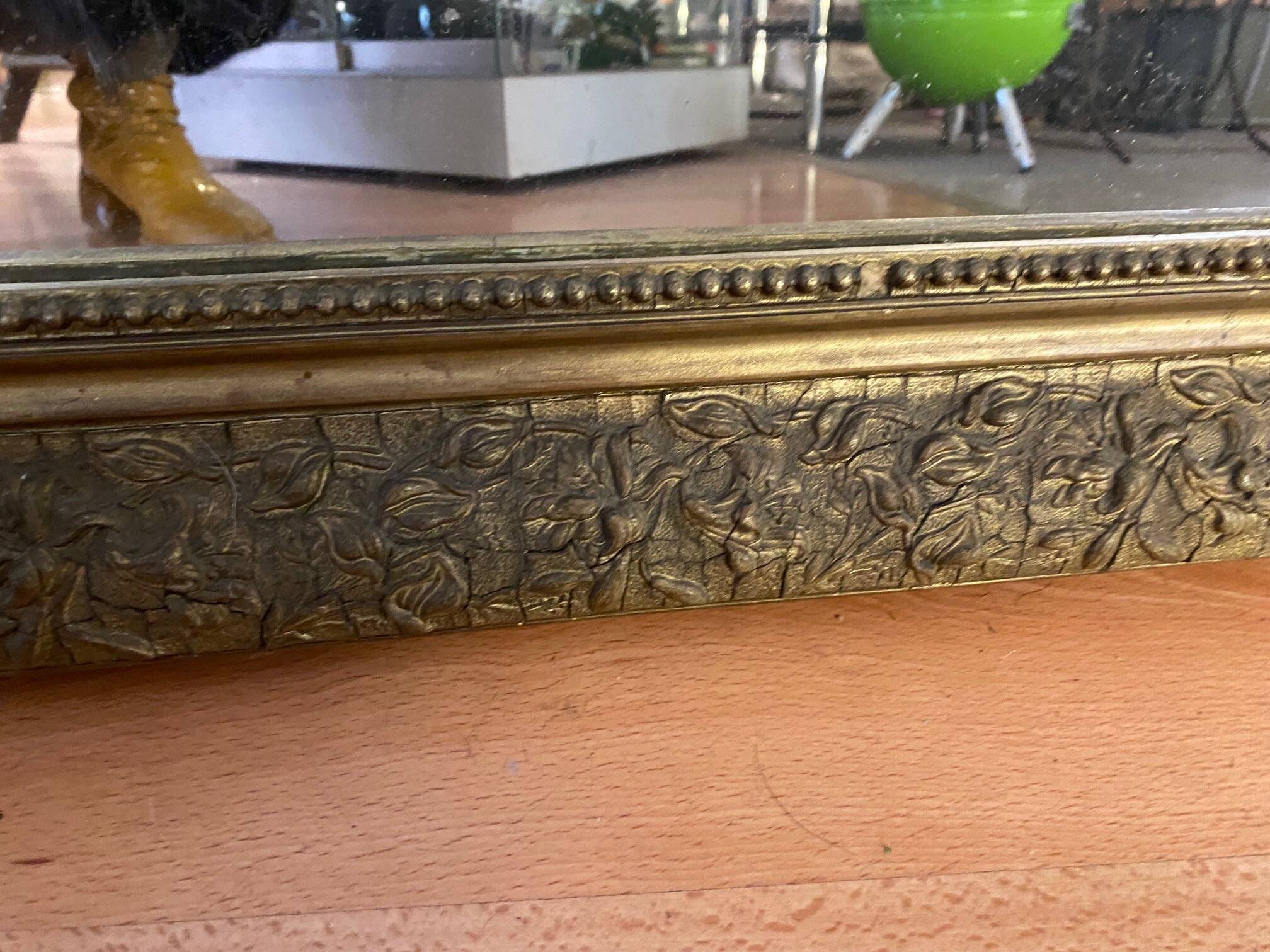 LARGE LOUIS XV STYLE ROCAILLE MIRROR IN GILT STUCCO FORAL DECOR ON PEDAL