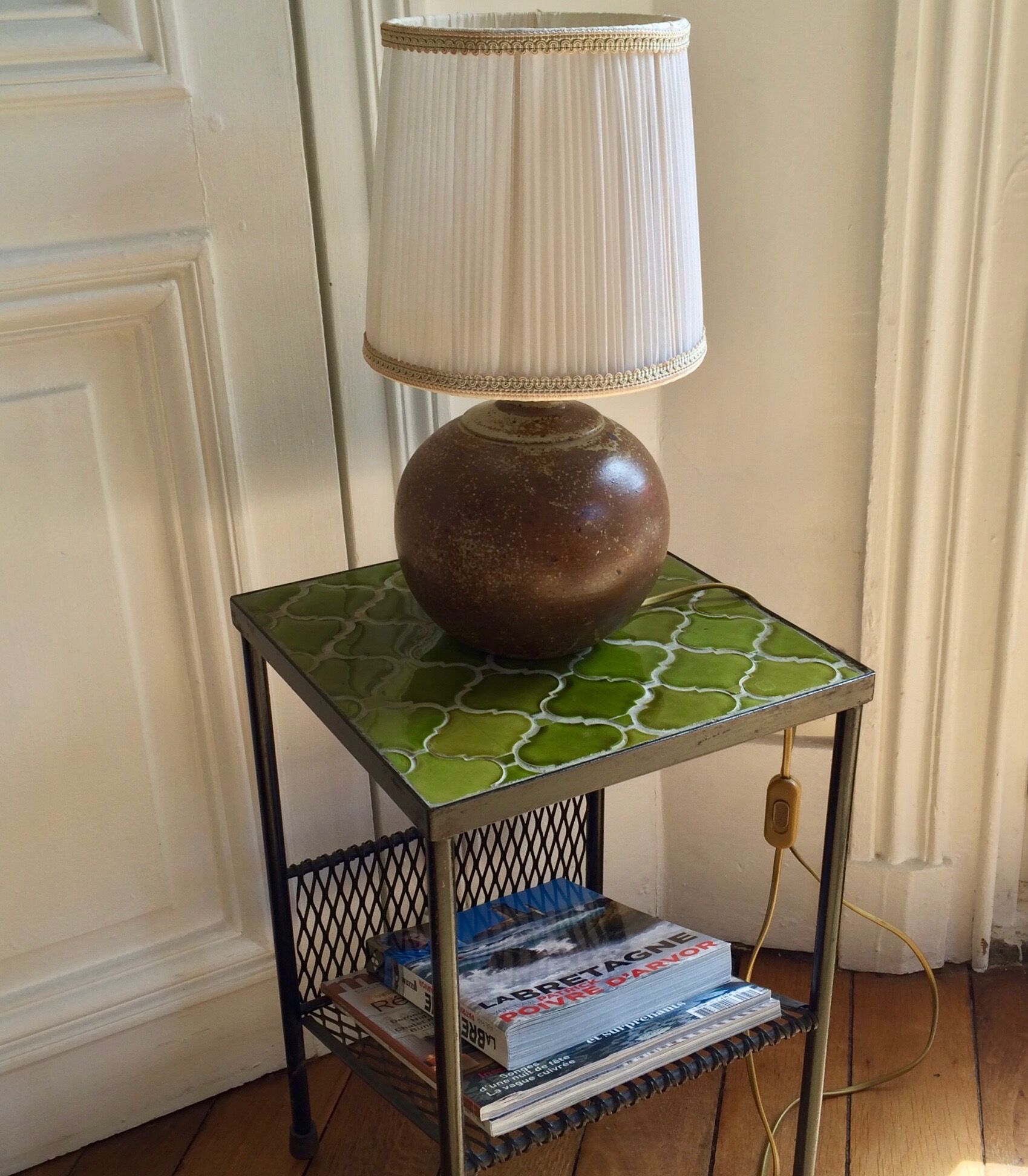 Vintage stoneware ball lamp