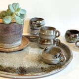 Enamelled stoneware tray and its 7 cups