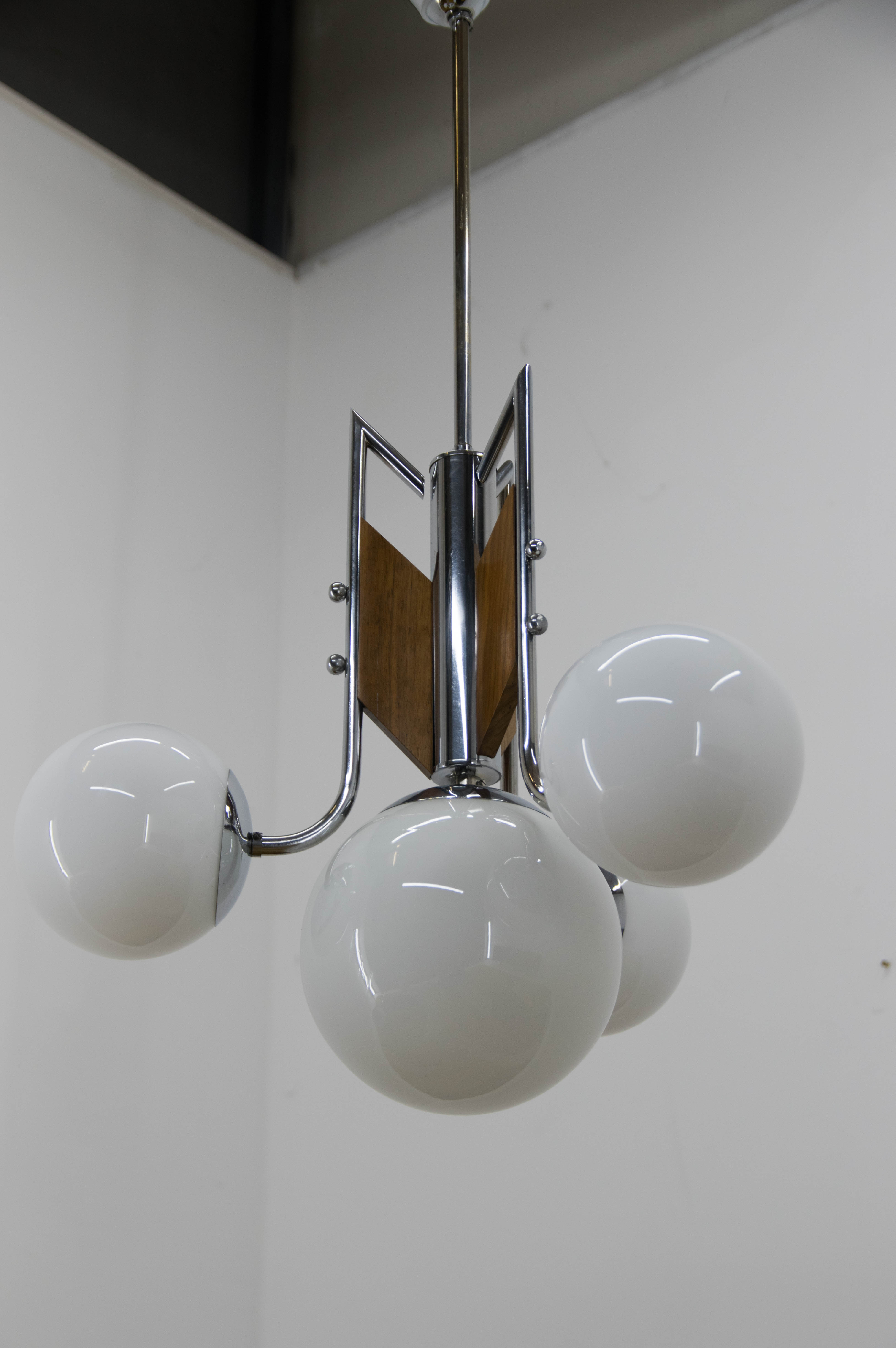 Wood and chrome functionalist chandelier, 1940s