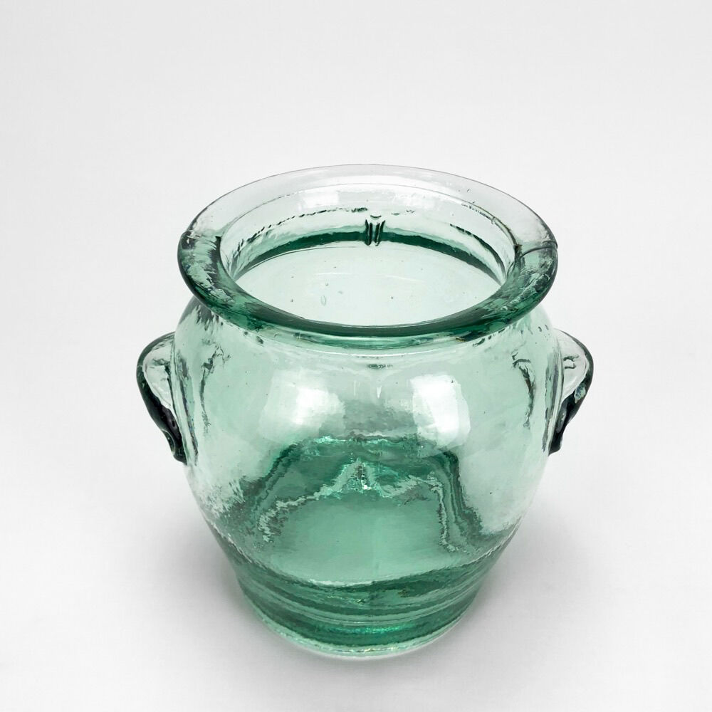 Bocaux anciens en verre moulé