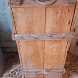 Le Creuset wooden box