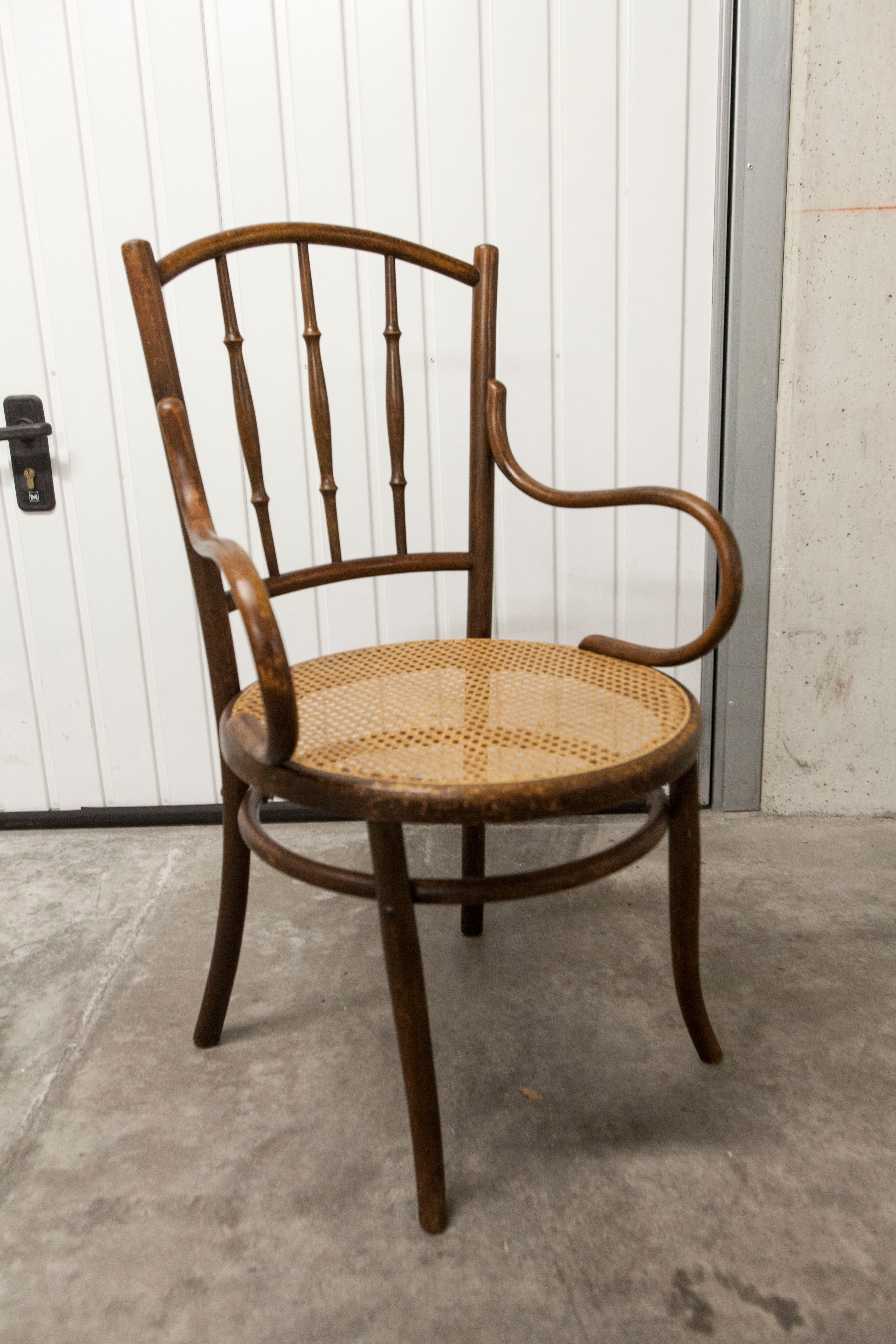 Fauteuil scandinave Fischel cannage 1900