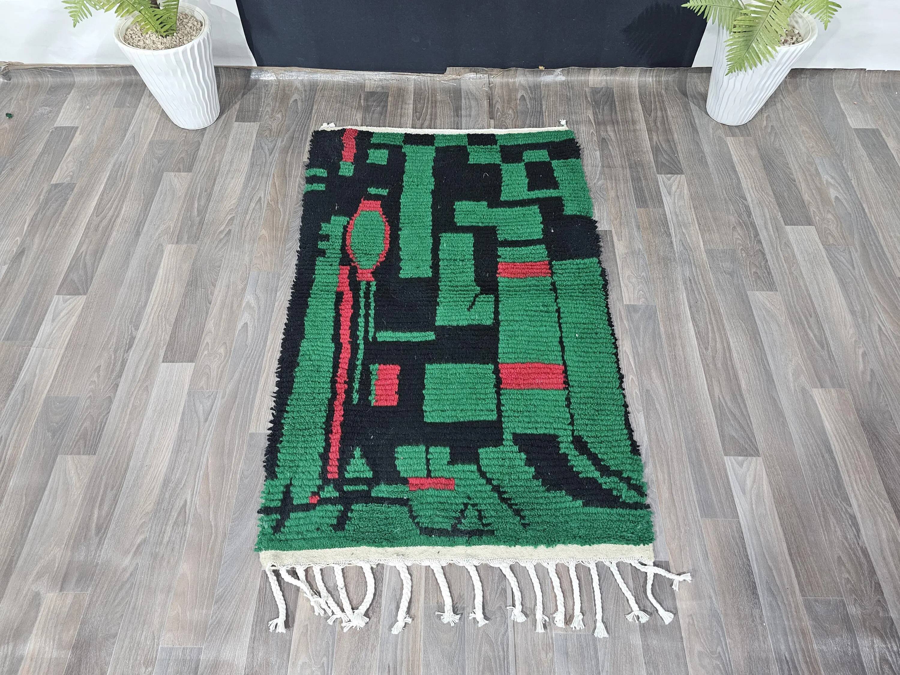 Handwoven Moroccan rug 3x2 m