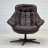 1970s, Danish design by H.W.Klein, swivel chair, for Bramin Møbler.