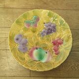 Sarreguemines fruit-decorated barbotine dish Ø30cm