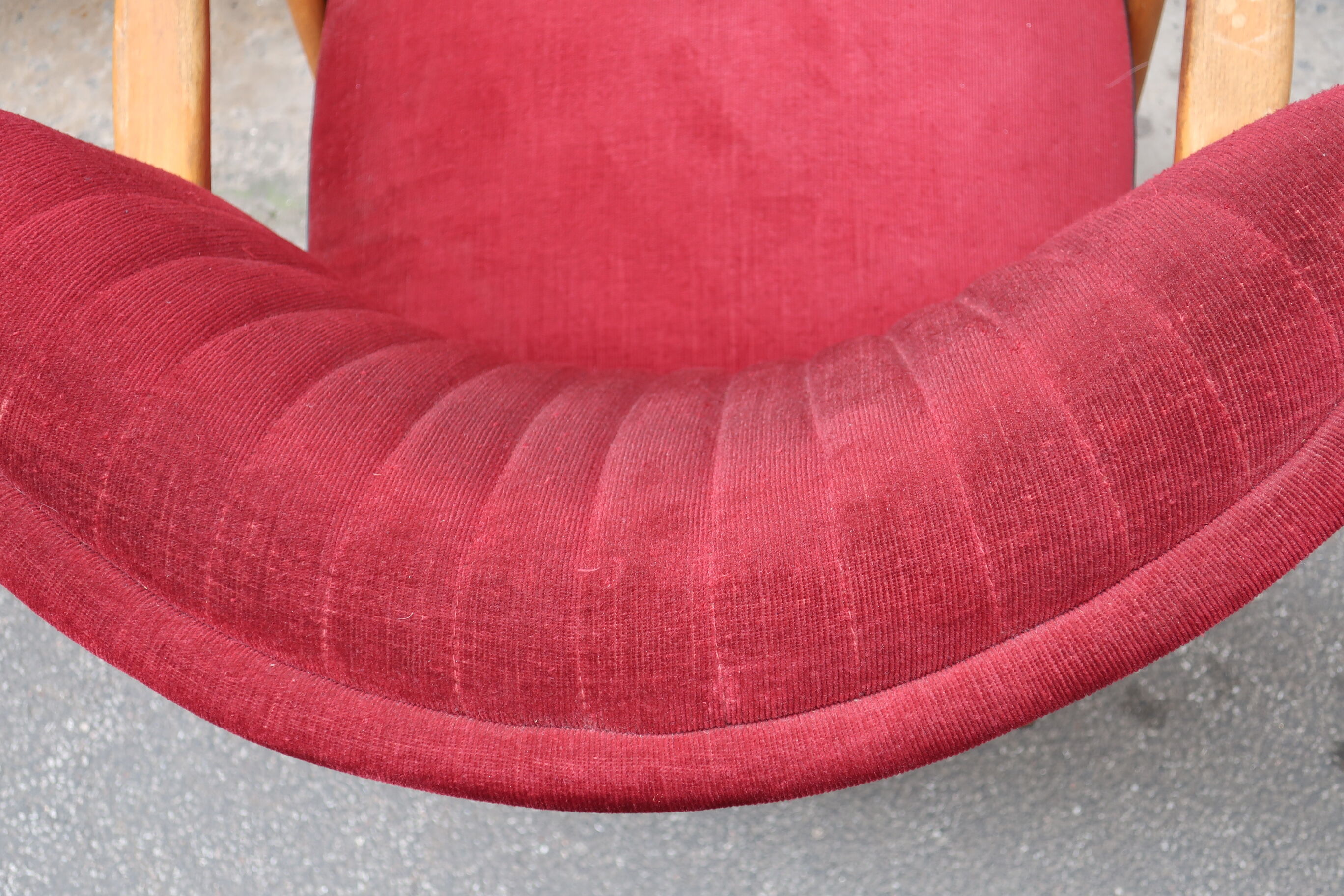 Armchair 60s vintage cocktail red velvet