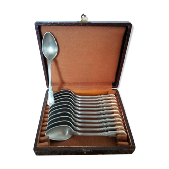 Box 12 small spoons