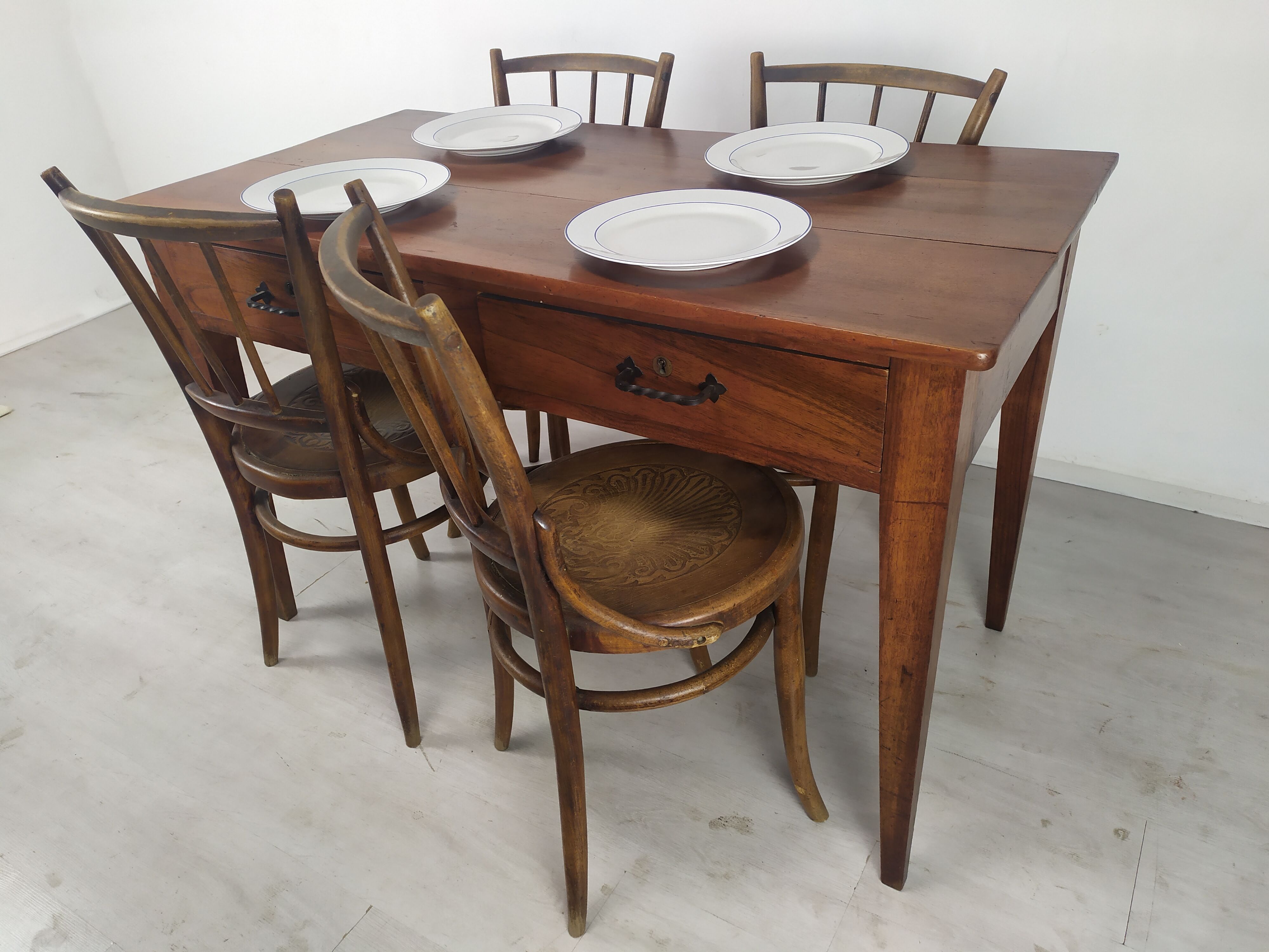 Table de ferme