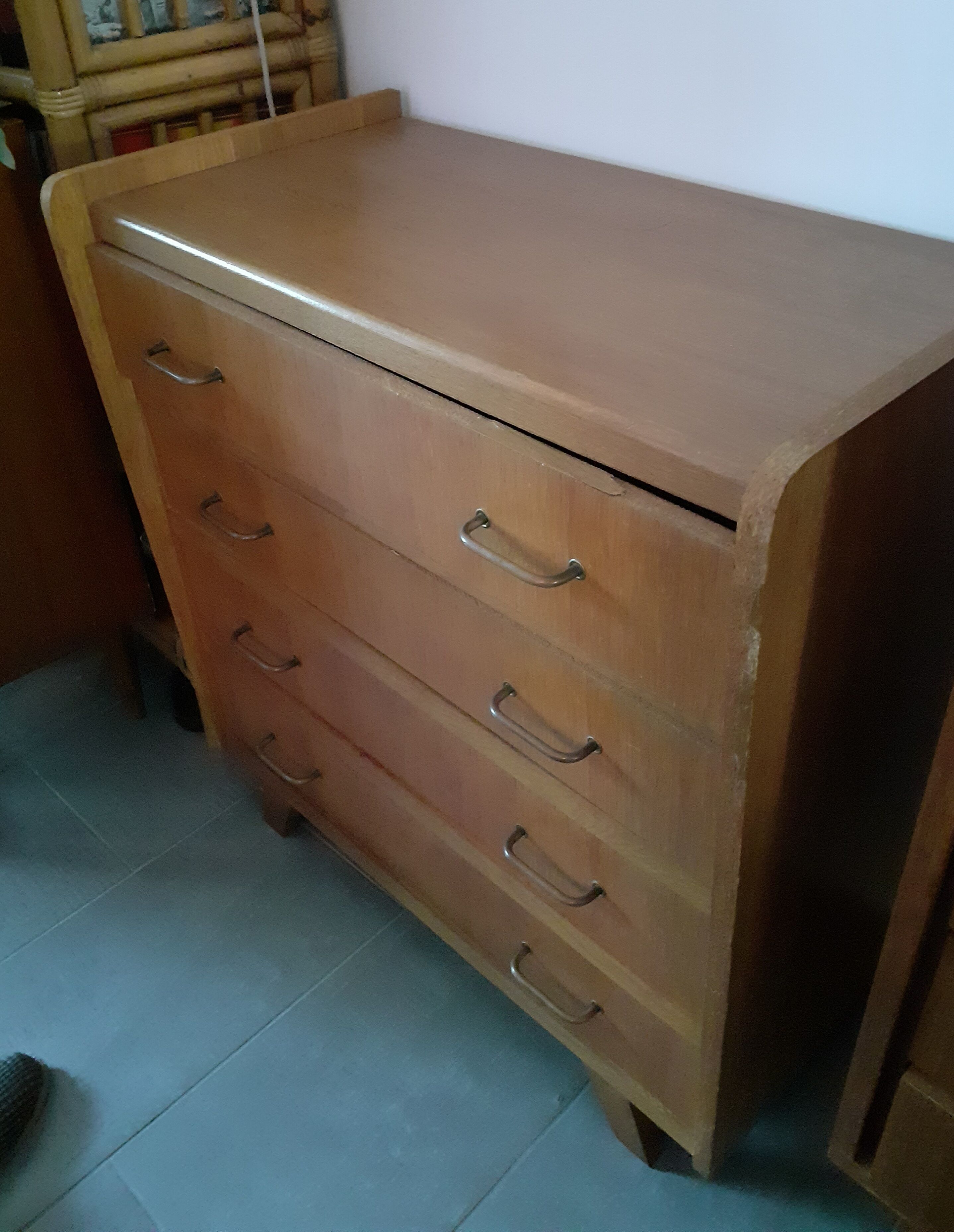 Commode scandinave