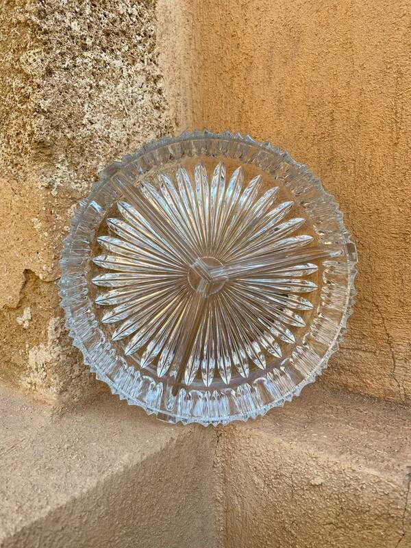 Vintage segmented aperitif plate