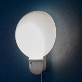 Space age perspex balloon wall lamp, white wall sconce, mushroom, acrylic vintage lighting