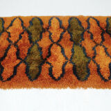 1970s vintage rug carpet psychedelic pop design