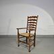 Ensemble de 4 chaises de salle à manger en chêne, rustiques, de ferme, à dossier en échelle avec sièges en jonc, années 1960