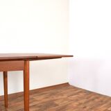 Mid-century Danish teak extendable dining table, 1960s.