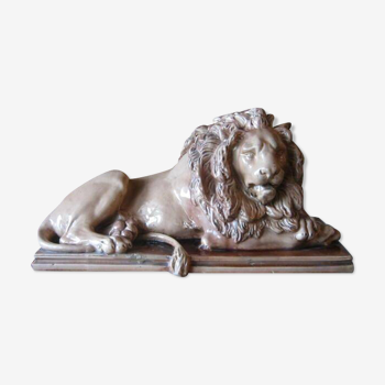 Antique Porcelain Reclining Lion, Germany, 19th century. RRR.