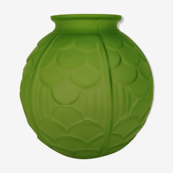 Green moulded glass bolt vase
