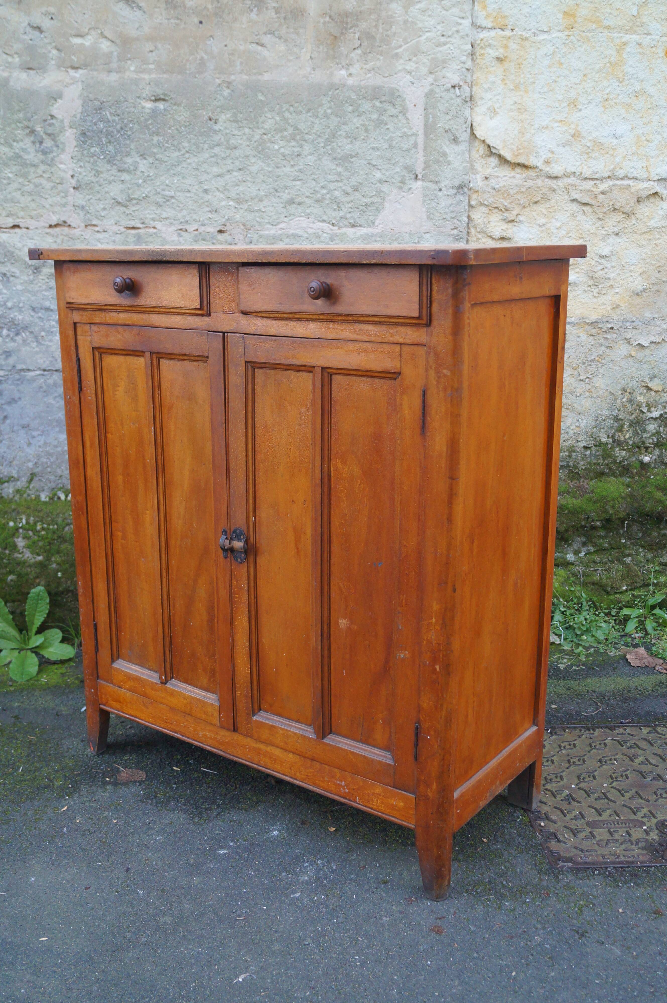 Parisian buffet 1940