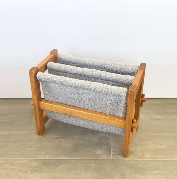 Porte-revues en bois et tissu bouclettes, 1970