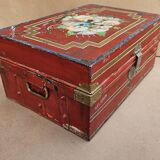 Old trunk - travel vanity case in metal and brass