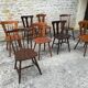 Chaises de bistrot dépareillées