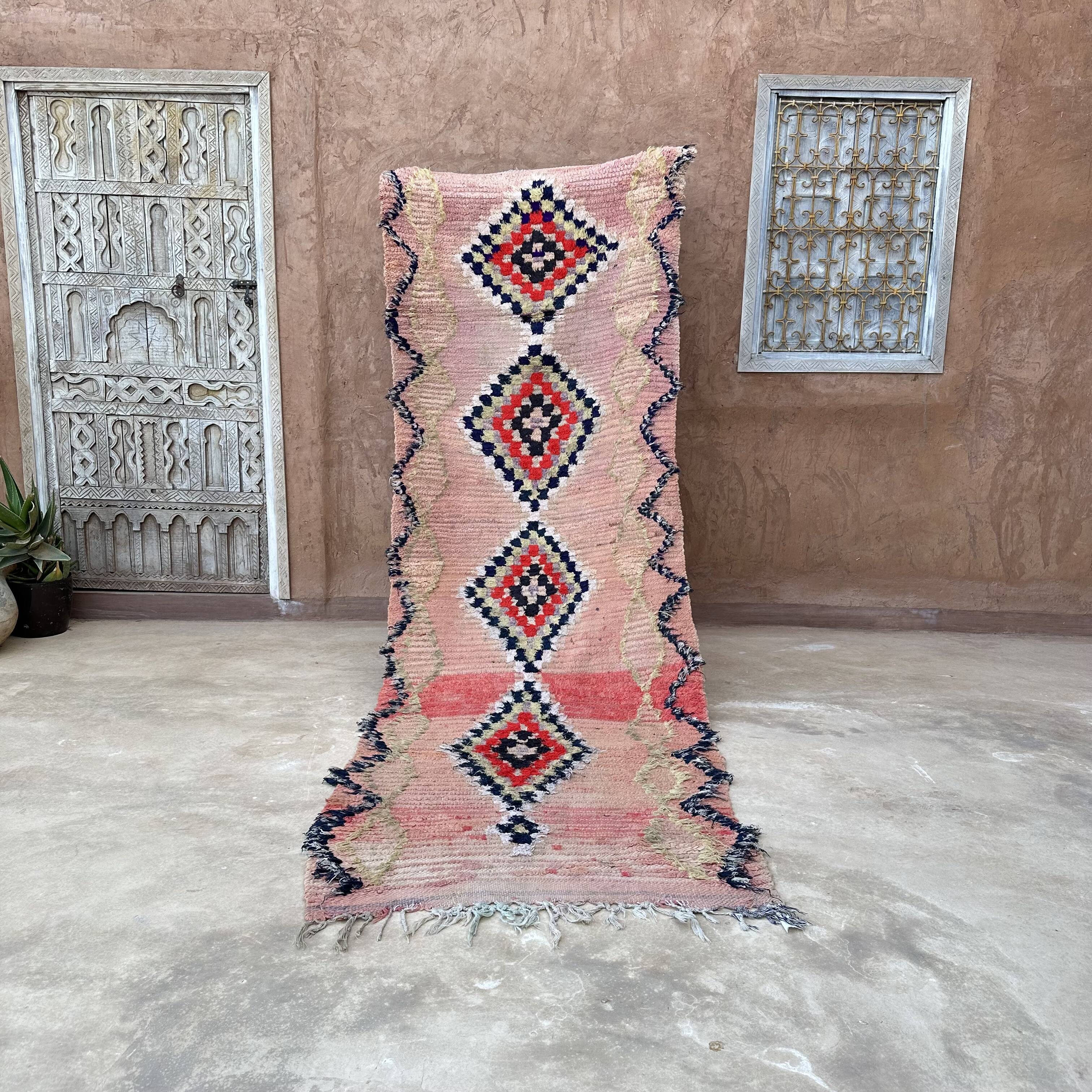 Moroccan carpet boujad pink - 102 x 300 cm