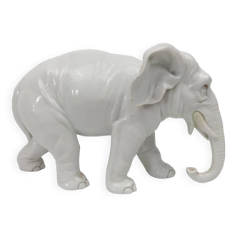 Capodimonte ceramic elephant 18-19th century (broken ears)