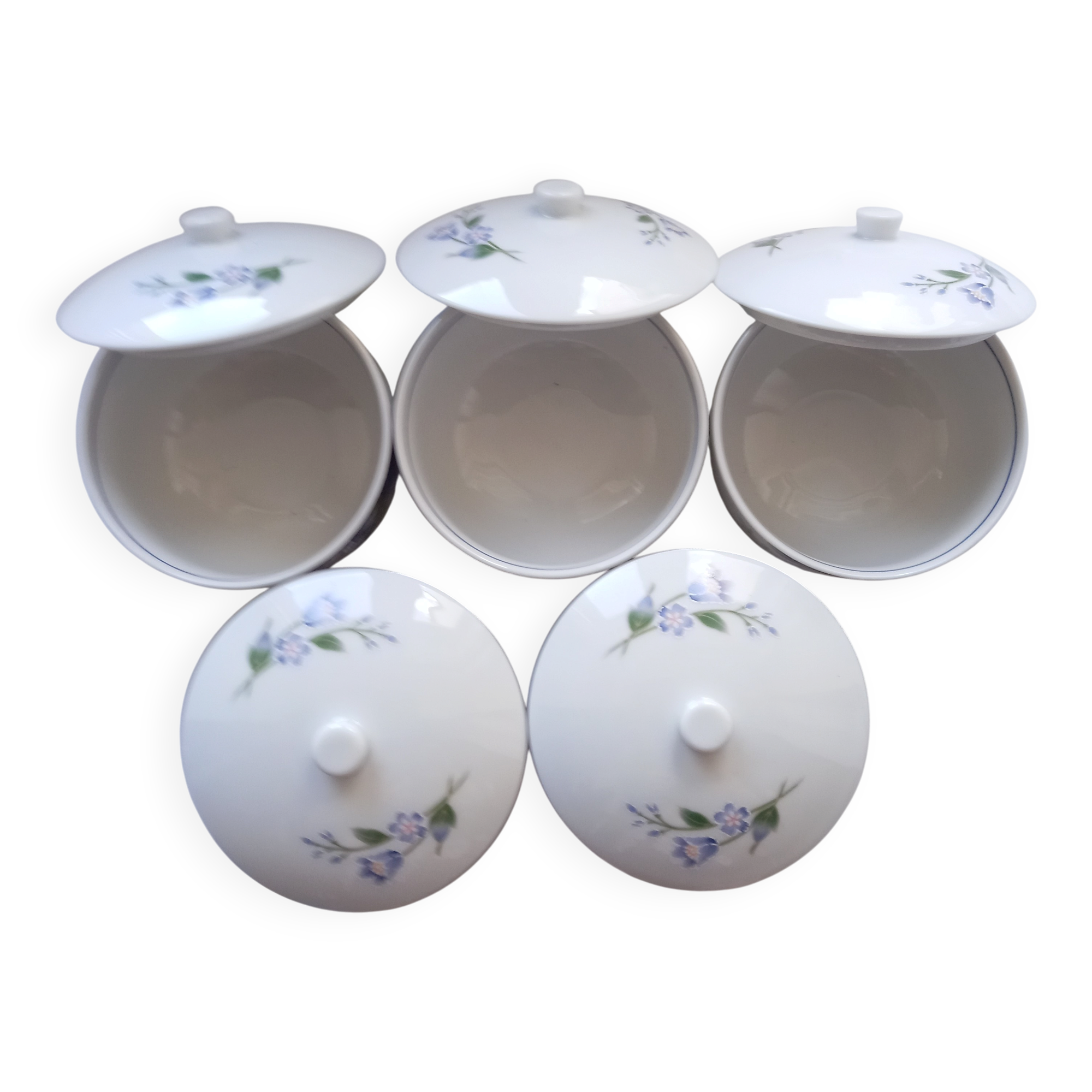 5 vintage porcelain dessert cups with lids
