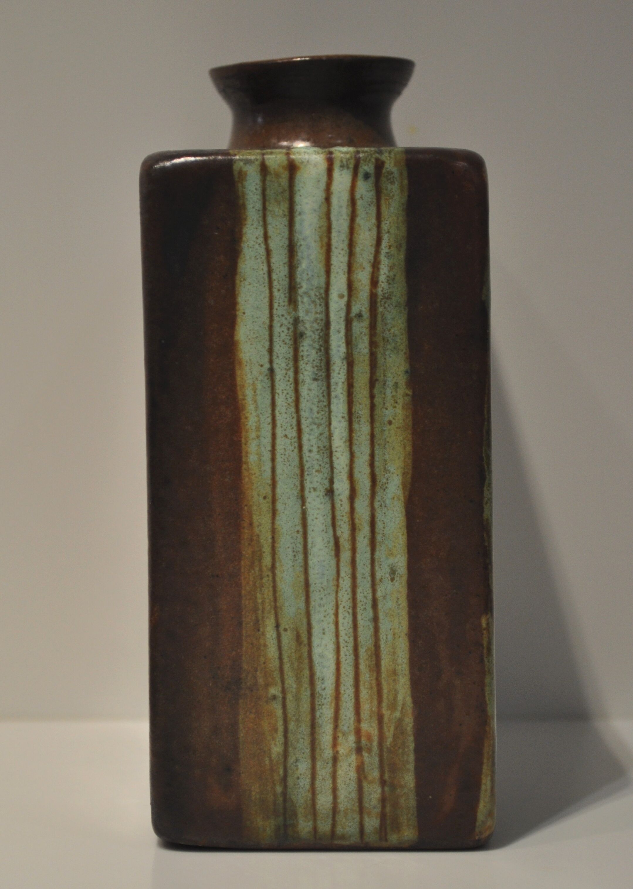 Vase grès géométrique motifs abstraits Onet