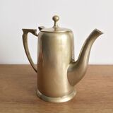 Théière vintage en laiton
