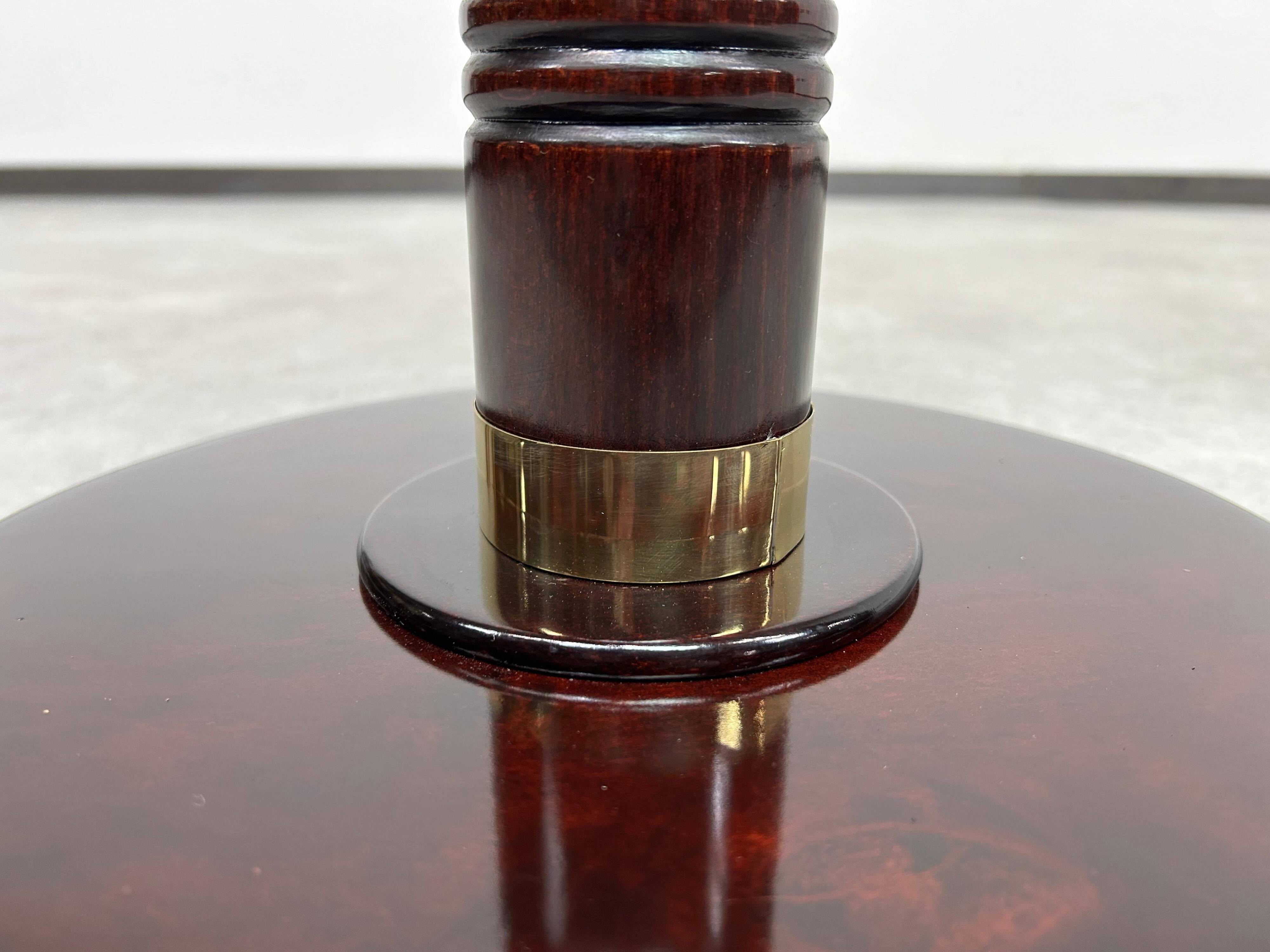 Round side table by Thonet
