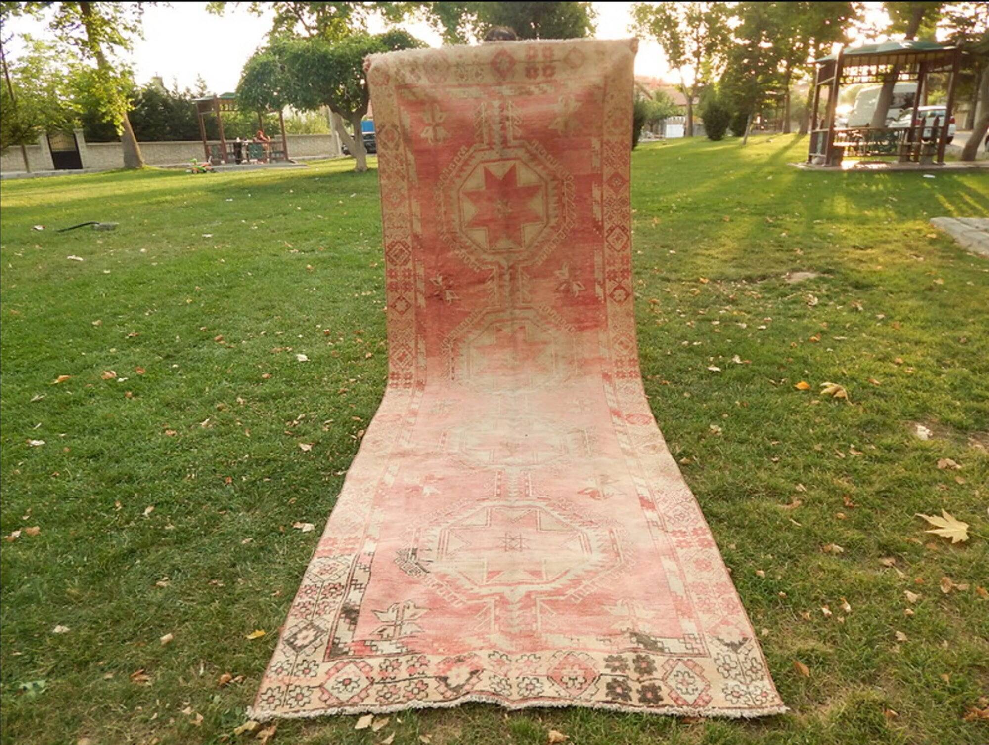 Vintage Turkish hallway rug 137x385 cm