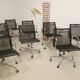 Lot de 8 fauteuils Charles et Ray Eames par Vitra modèle EA 117