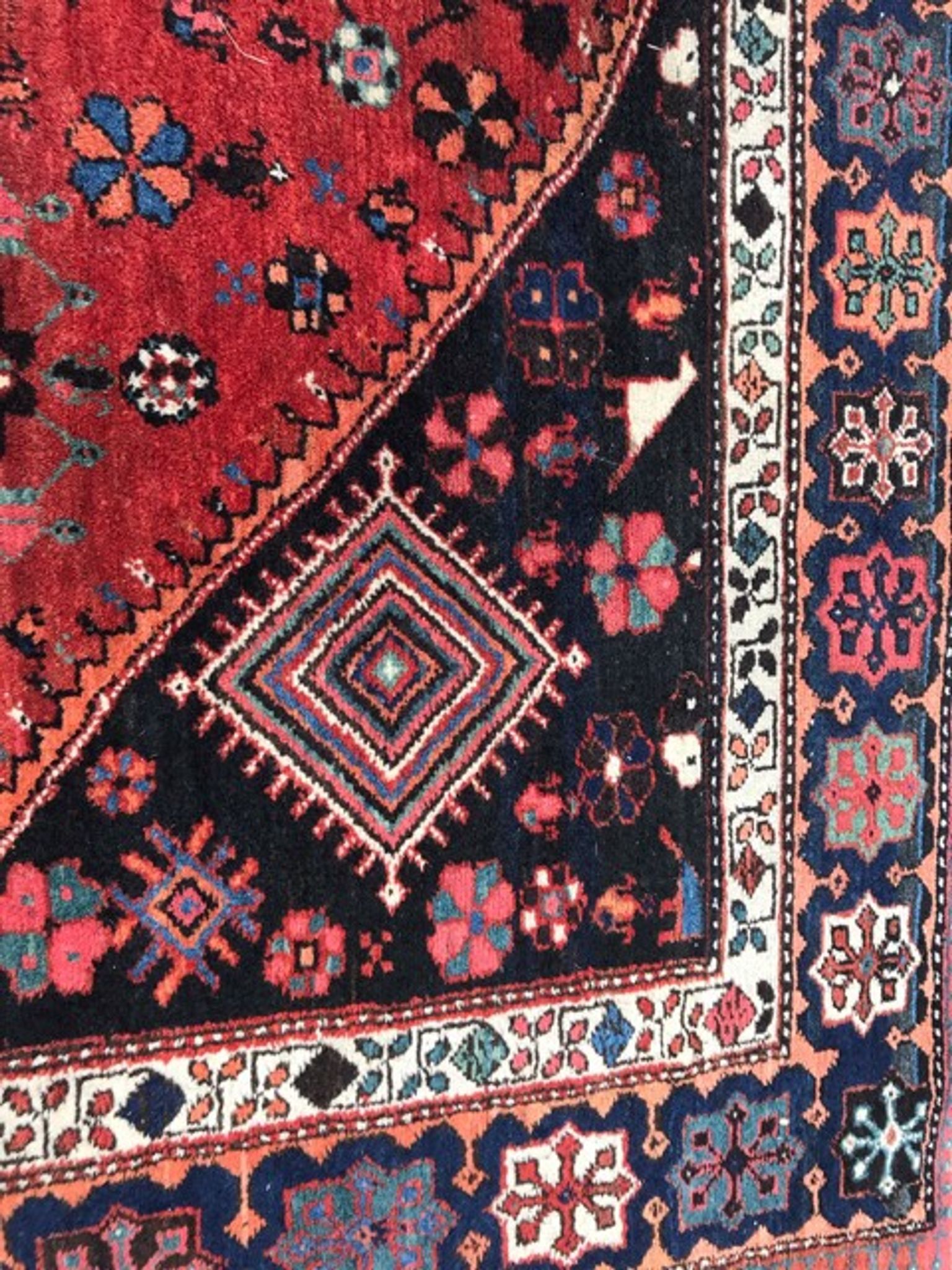 Very beautiful antique Persian carpet Malayer handmade 180x322 cm