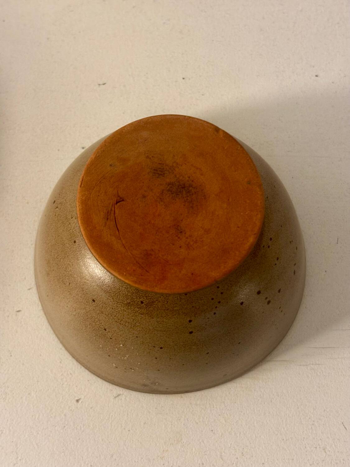 Very pretty stoneware footed bowl
