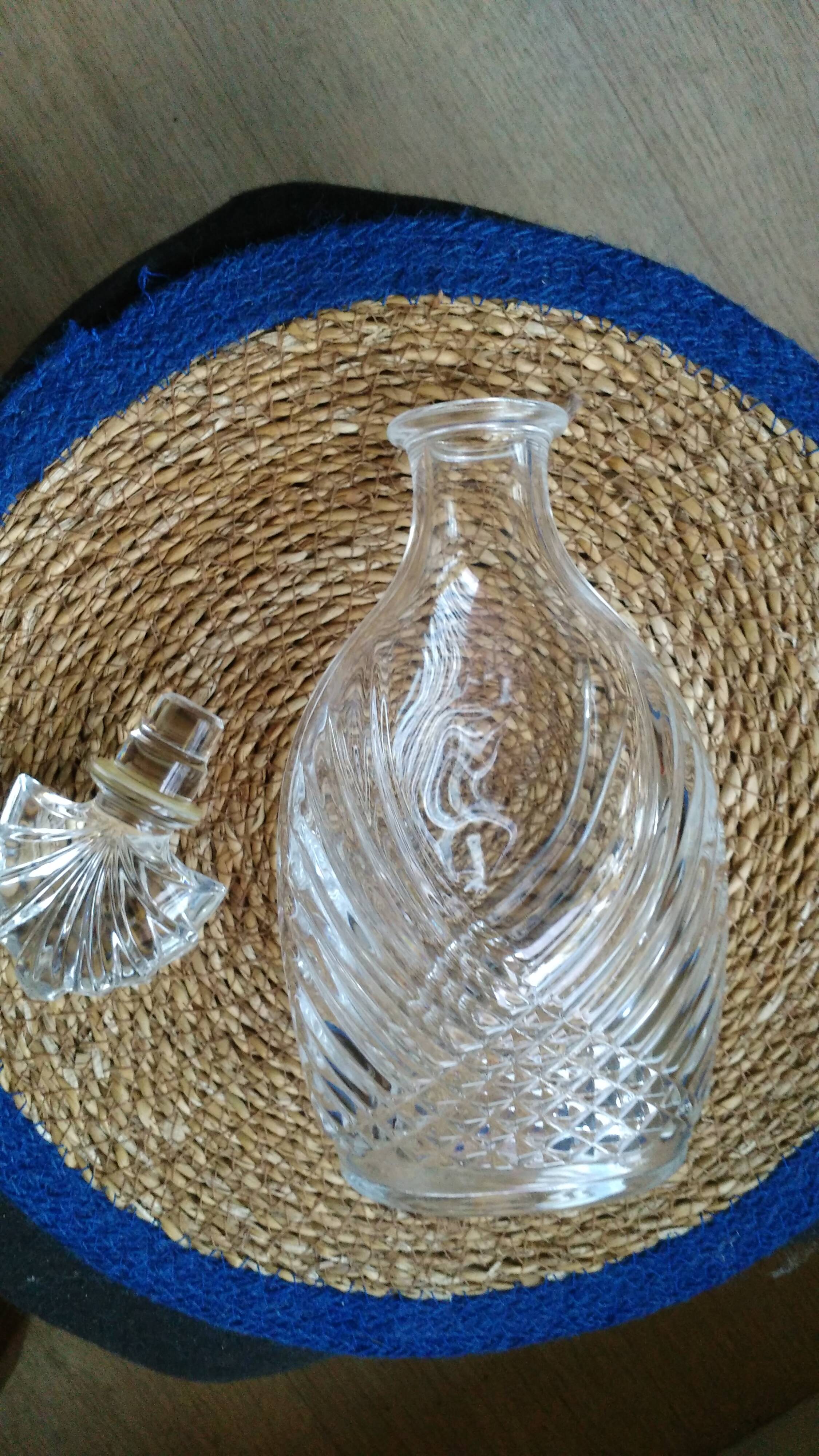 Vintage crystal whisky decanter from the 50s/60s