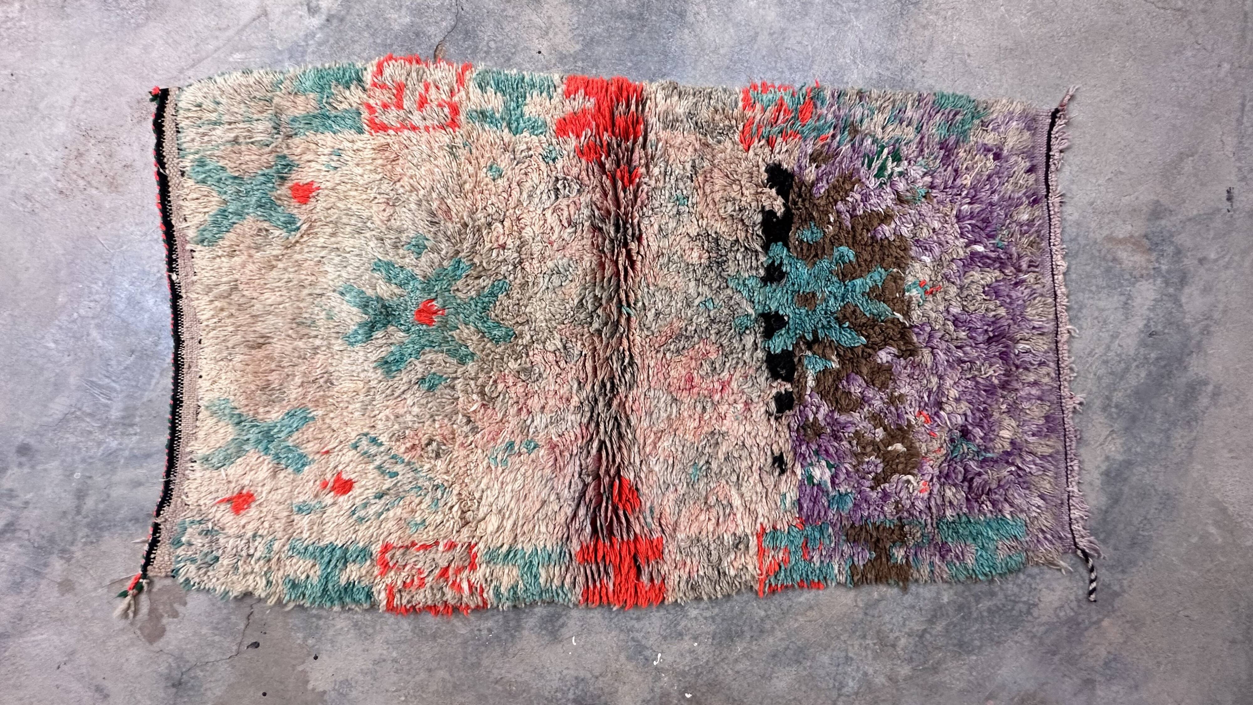 Colorful Moroccan rug Talsint - 152 x 86 cm