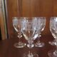 Suite de 7 verres à vin en cristal