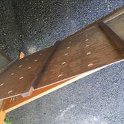 Lit enfant en bois pied compas