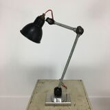 Lampe Bernard Albin Gras à poser style industriel
