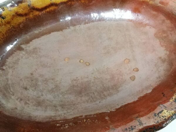 Ancien Plat En terre cuite vernissée godronné