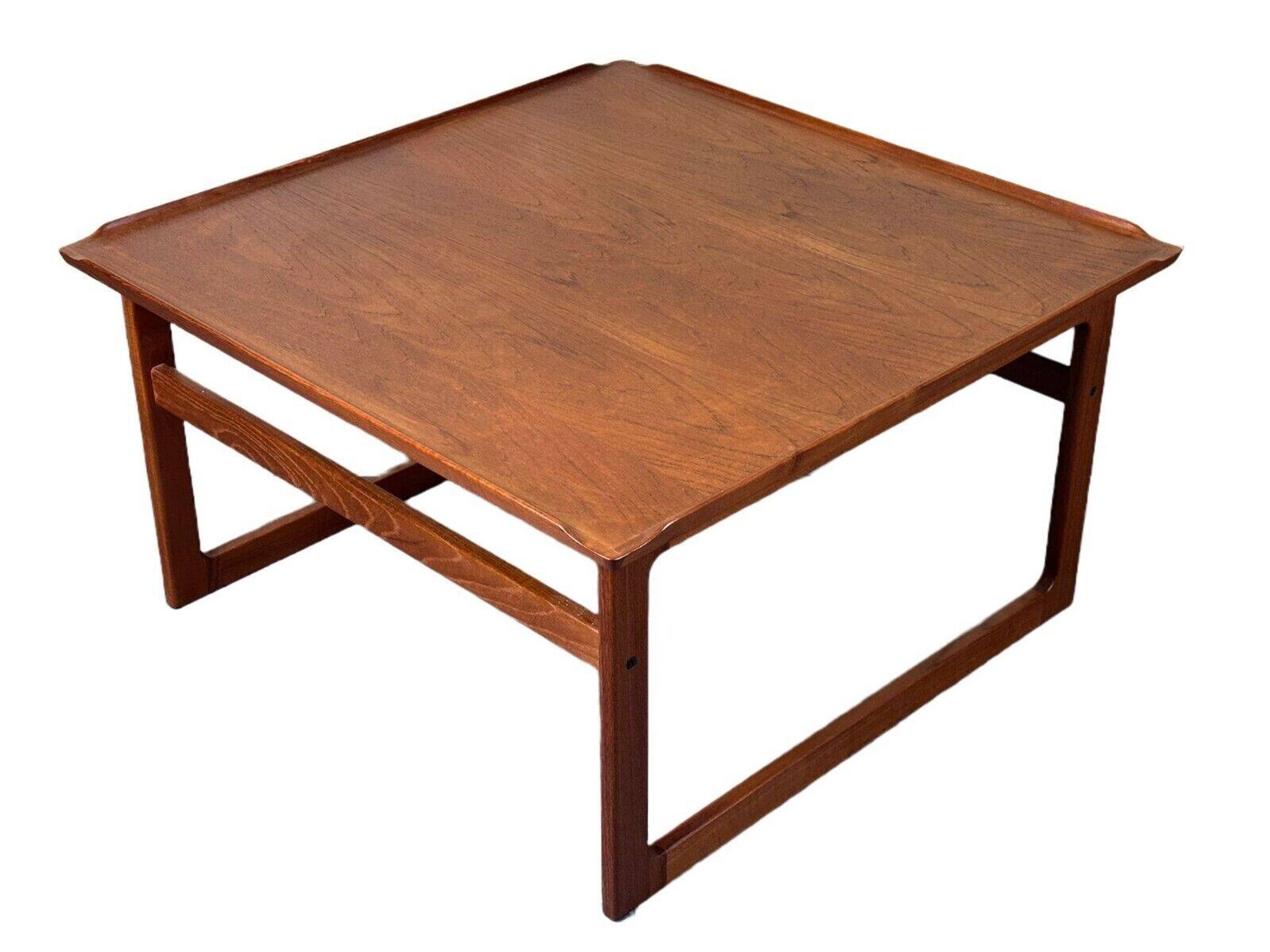 Table basse en teck des années 60-70 Kubus par Jalk Vodder Andersen pour Dyrlund Danemark