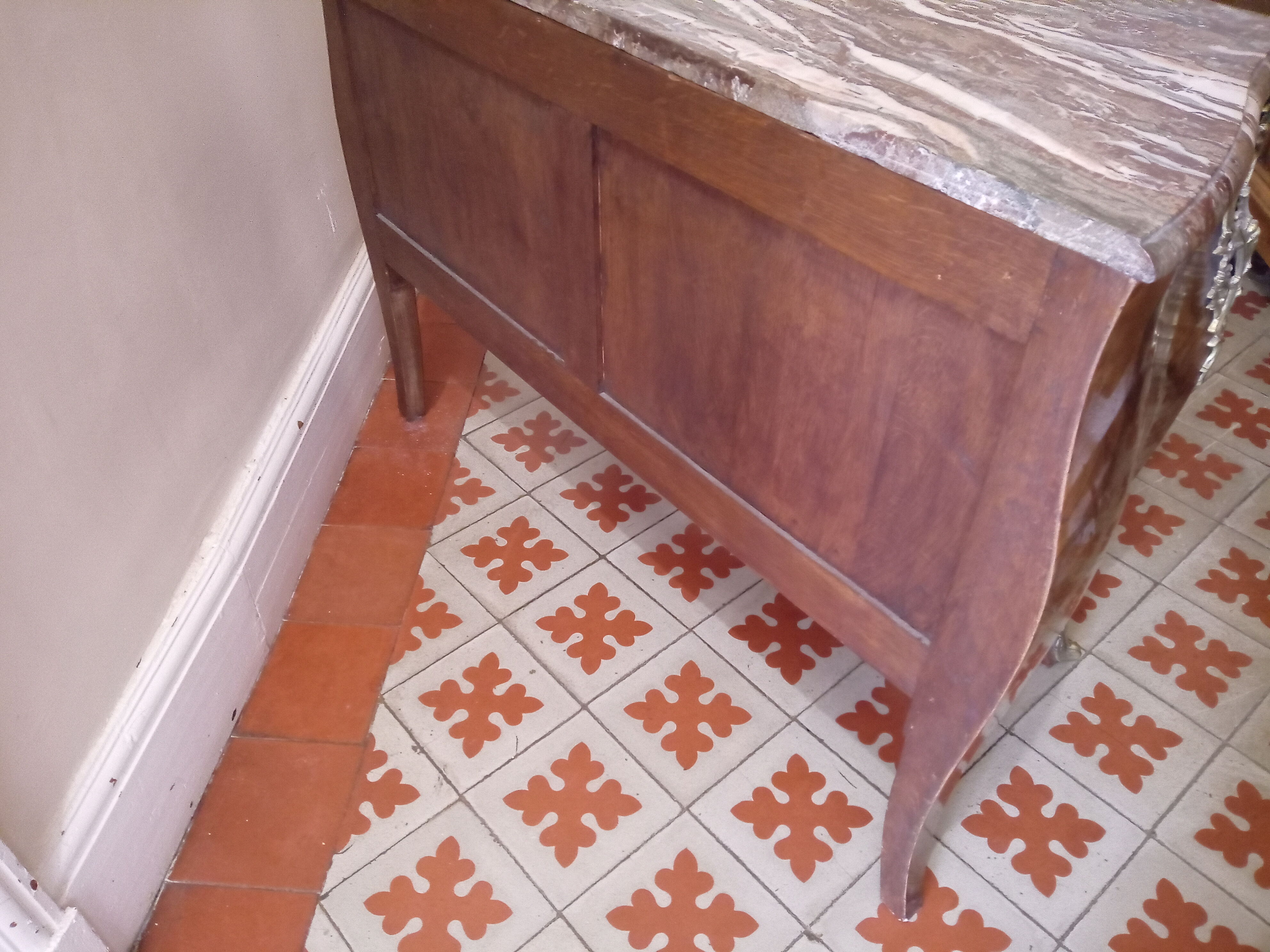 Chest of drawers 2 drawers Louis XV curved rosewood