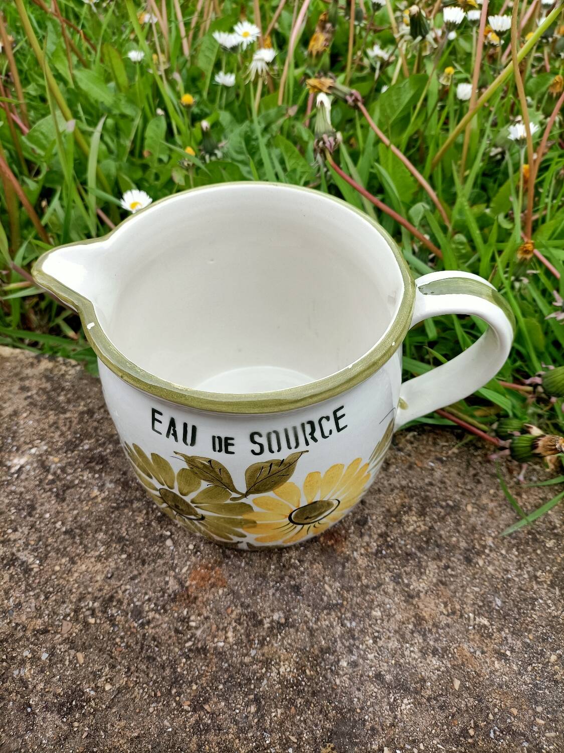 Vintage ceramic flower pitcher - Spring Water -