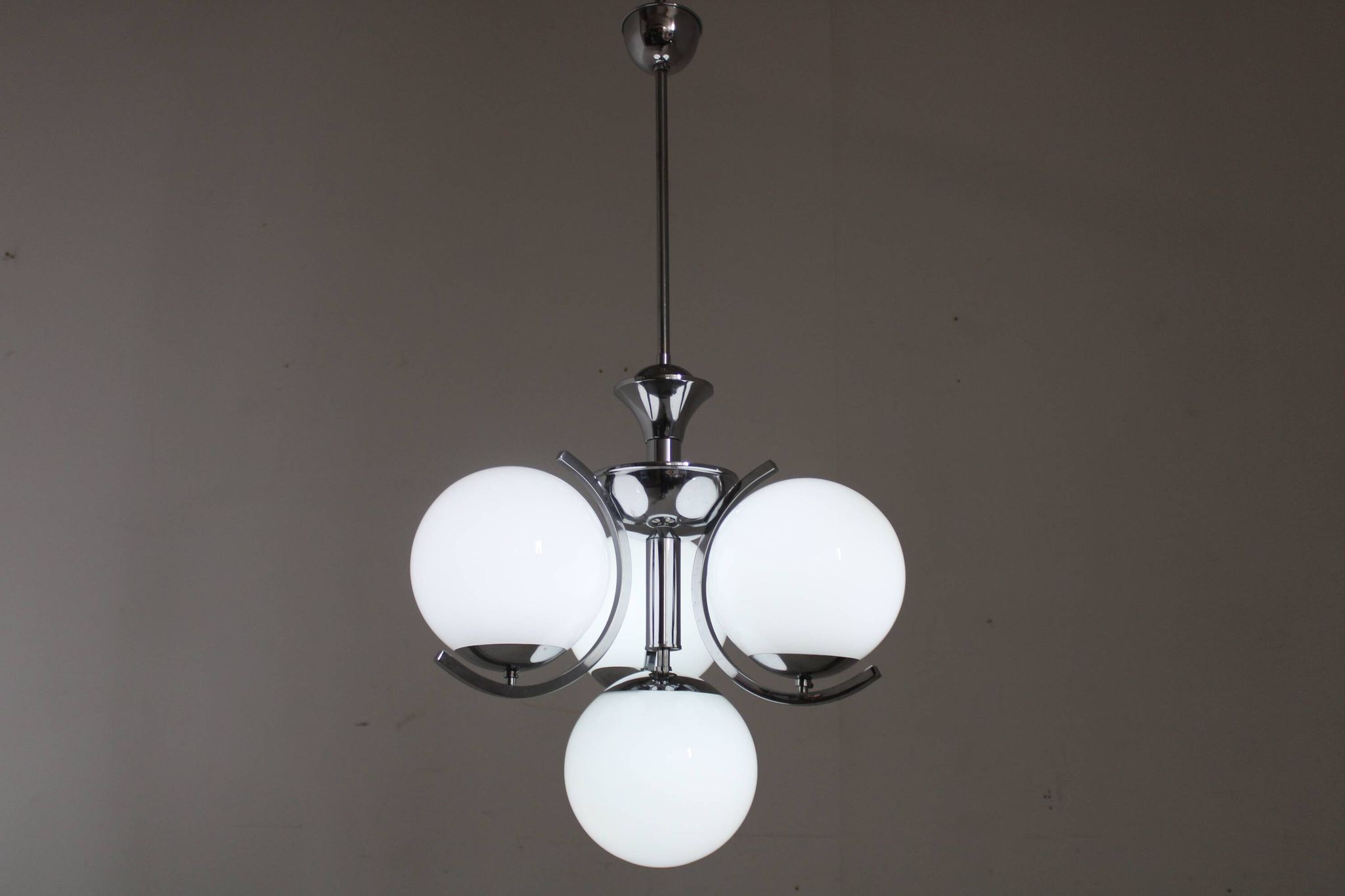 Lustre Art Déco des années 1930, Tchécoslovaquie